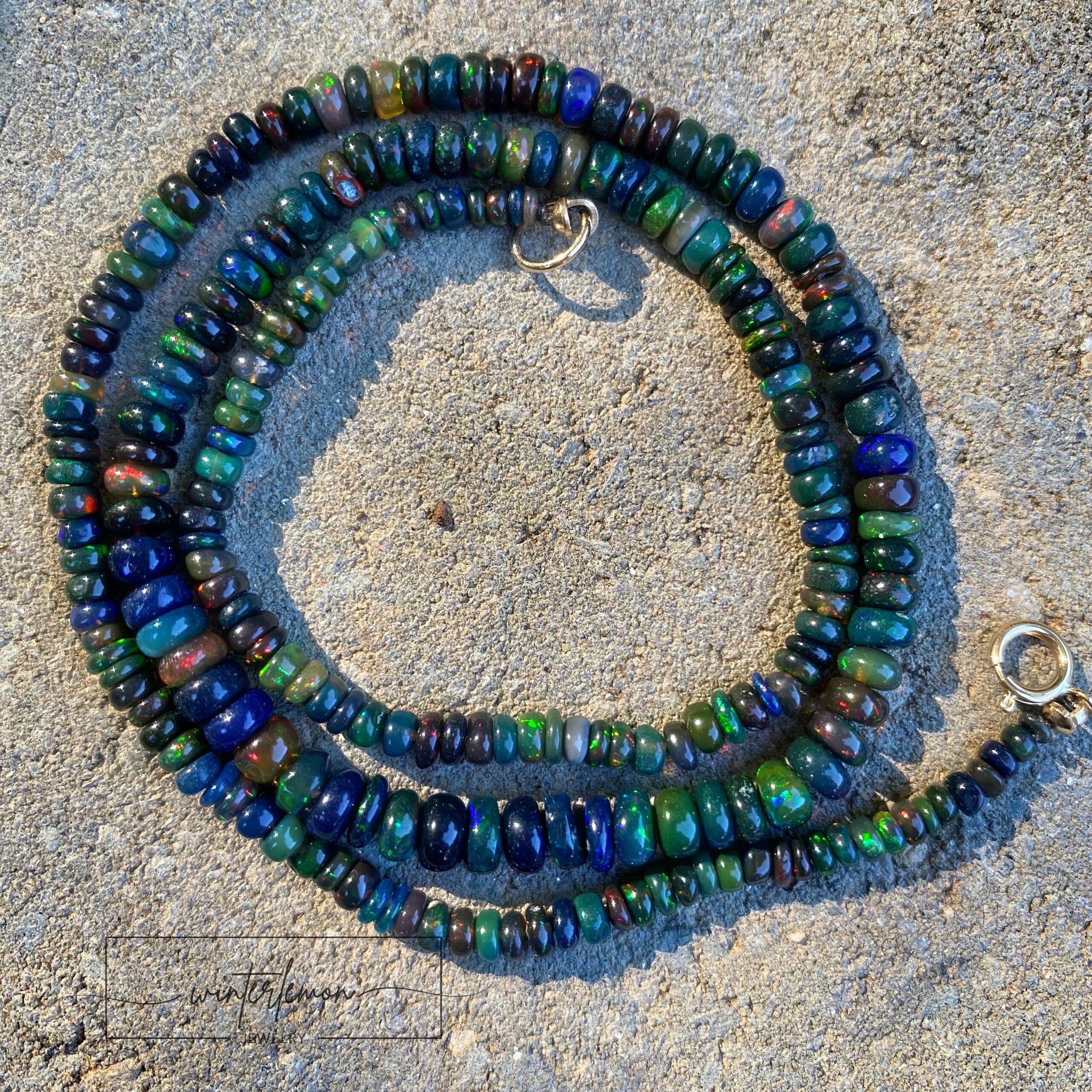 Opal Perry Perry Graduated Black Ethiopian Opal 14k Gold Necklace – WinterLemon